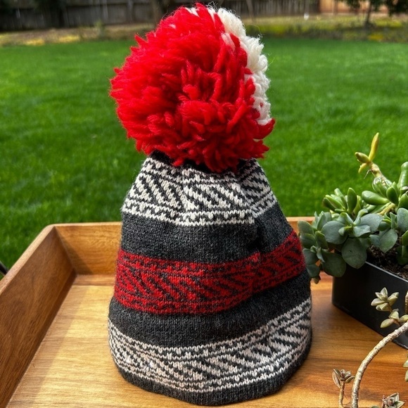 Vintage 100% Wool Top Notch Knits Pom Pom Ski Hat Cap - Picture 4 of 5